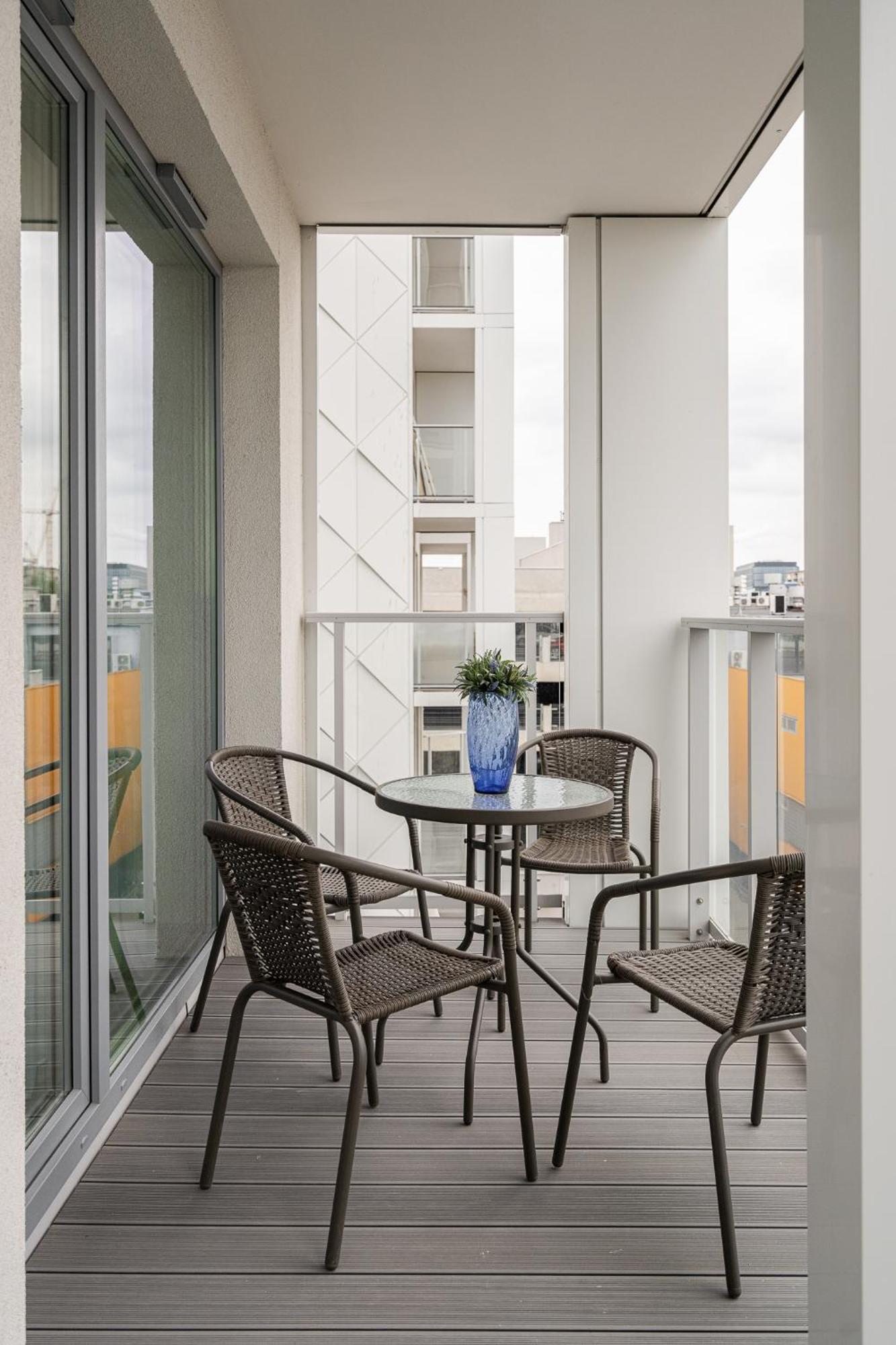 Rentplanet - Apartamenty Braniborska II Вроцлав Экстерьер фото