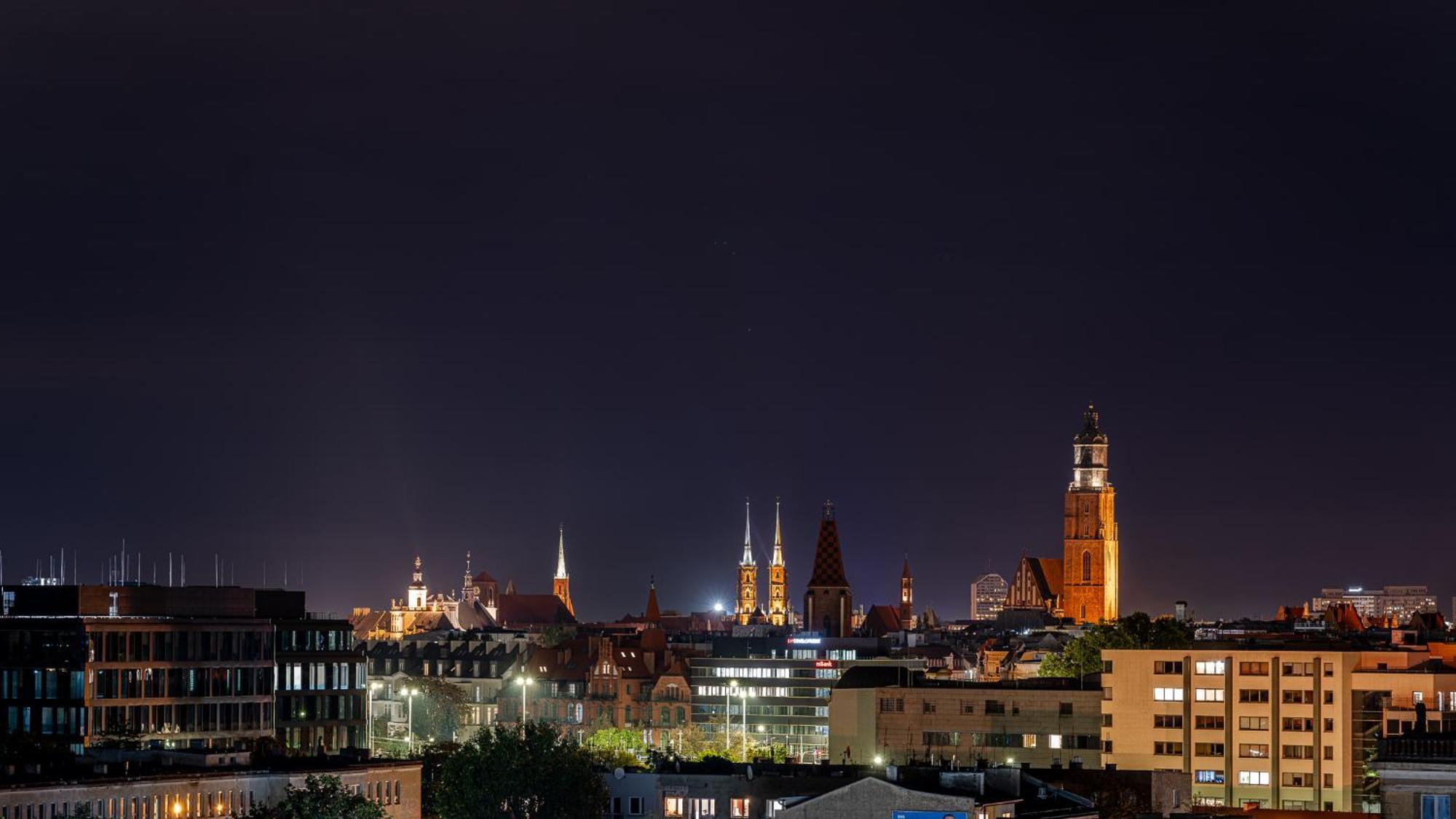 Rentplanet - Apartamenty Braniborska II Вроцлав Экстерьер фото